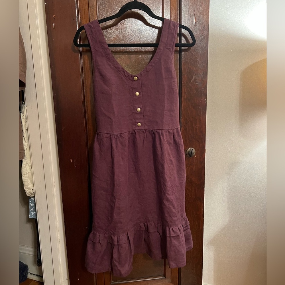 Not Perfect Linen modified Valley dress in Grape Wine, size M